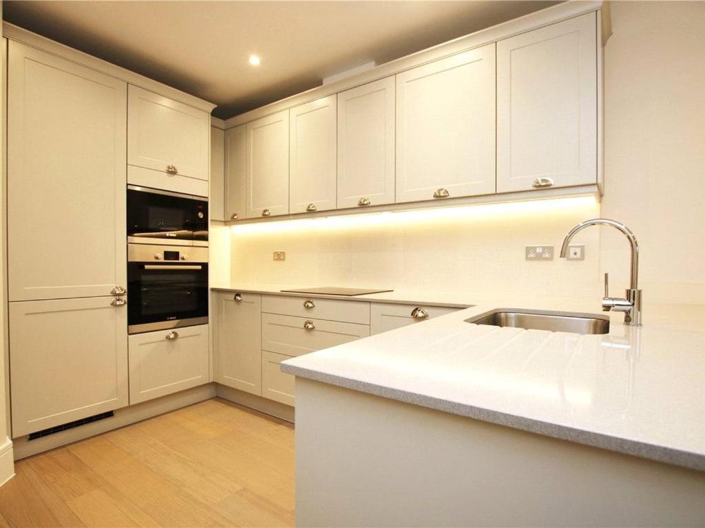 Lakeside Lux Bedroom With Parking, M4 Jct 11, Next To Train Station Reading Eksteriør billede